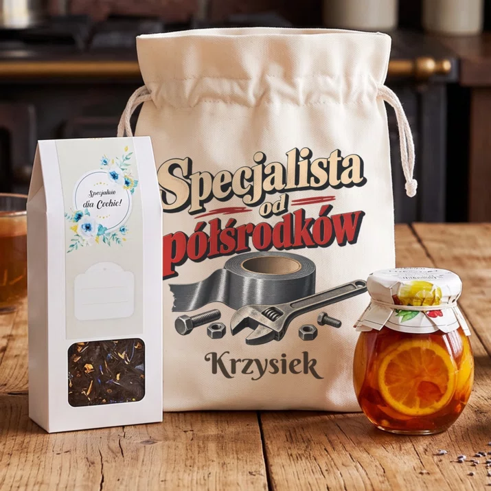 Zestaw Prezentowy z Herbatą Na Mikołajki Prezent Dla Mężczyzny: Specjalista Od Półśrodków Zestaw Prezentowy z Herbatą Na Mikołajki Prezent Dla Mężczyzny: Specjalista Od Półśrodków