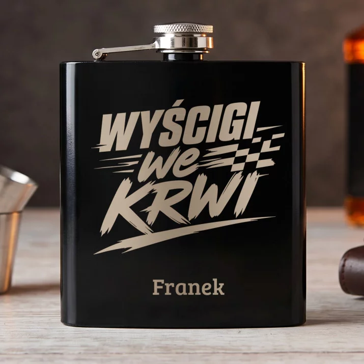 Piersiówka z Grawerem Dla Fana F1 Prezent Dla Mężczyzny: Wyścigi We Krwi