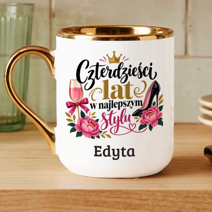 Kubek Personalizowany Na 40 Urodziny Kobiety Prezent Na 40 Urodziny Dla Kobiety: Czterdzieści Lat W