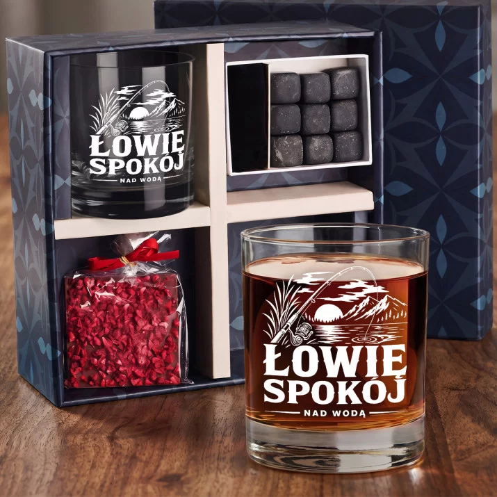 Zestaw Prezentowy Whisky Dla Wędkarza Dla Mężczyzny: Łowię Spokój Zestaw Prezentowy Whisky Dla Wędkarza Dla Mężczyzny: Łowię Spokój