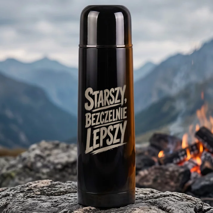 Termos 500ml Dla Starszego Pana Prezent Dla Mężczyzny: Starszy, Bezczelnie Lepszy Termos 500ml Dla Starszego Pana Prezent Dla Mężczyzny: Starszy, Bezczelnie Lepszy