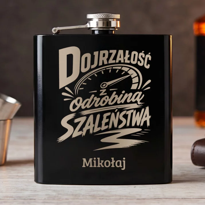 Piersiówka Z Grawerem Na 30 Urodziny Prezent Dla Mężczyzny: Dojrzały Humor