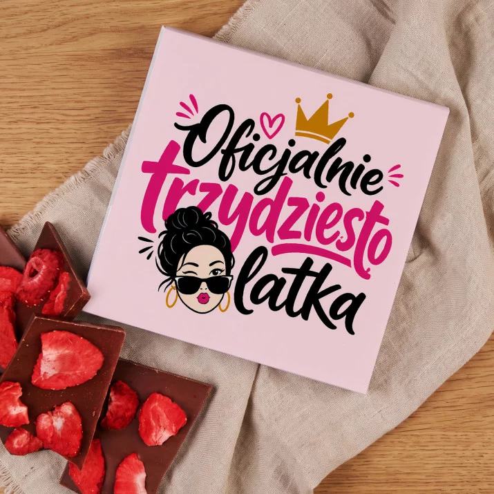 Czekolada Z Truskawkami Na 30 Urodziny Prezent Dla 30 Latki Kobiety: Elegancja Z Humorem Czekolada Z Truskawkami Na 30 Urodziny Prezent Dla 30 Latki Kobiety: Elegancja Z Humorem