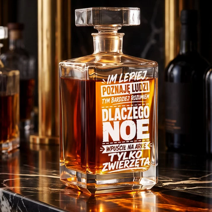 Karafka Do Whisky z Grawerem Na Urodziny Prezent: Dlaczego Noe - Tylko Zwierzęta