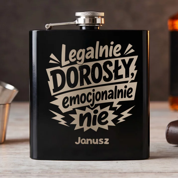 Piersiówka z Grawerem Na 18 Prezent Dla Mężczyzny: Legalnie Dorosły Piersiówka z Grawerem Na 18 Prezent Dla Mężczyzny: Legalnie Dorosły