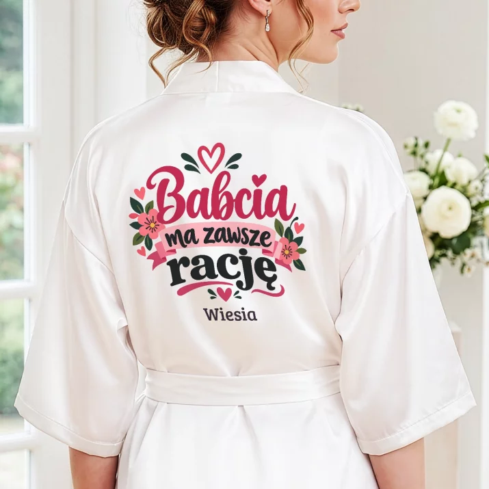 Szlafrok Satynowy Dla Babci Prezent Na Dzień Babci Dla Kobiety: Babcia Ma Zawsze Rację Szlafrok Satynowy Dla Babci Prezent Na Dzień Babci Dla Kobiety: Babcia Ma Zawsze Rację