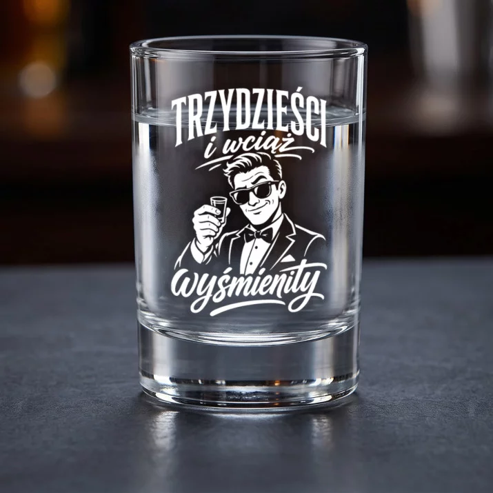 Kieliszki Do Wódki Na 30 Urodziny Prezent Dla Mężczyzny: Kultowy Wieczorny Toast Kieliszki Do Wódki Na 30 Urodziny Prezent Dla Mężczyzny: Kultowy Wieczorny Toast
