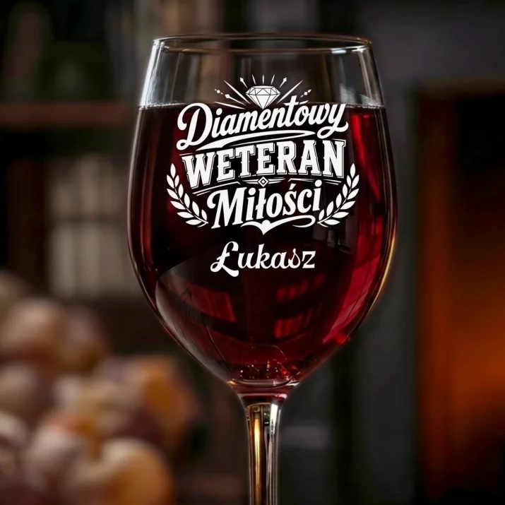 Kieliszek Do Wina z Grawerem Na 60 Rocznicę Ślubu Prezent Na Walentynki Dla Mężczyzny: Diamentowy Weteran