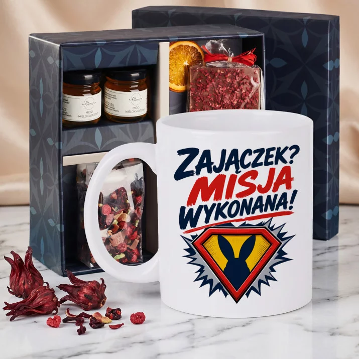 Zestaw Prezenowy Z Kubkiem Na Zajączka: Zając Bohater Zestaw Prezenowy Z Kubkiem Na Zajączka: Zając Bohater