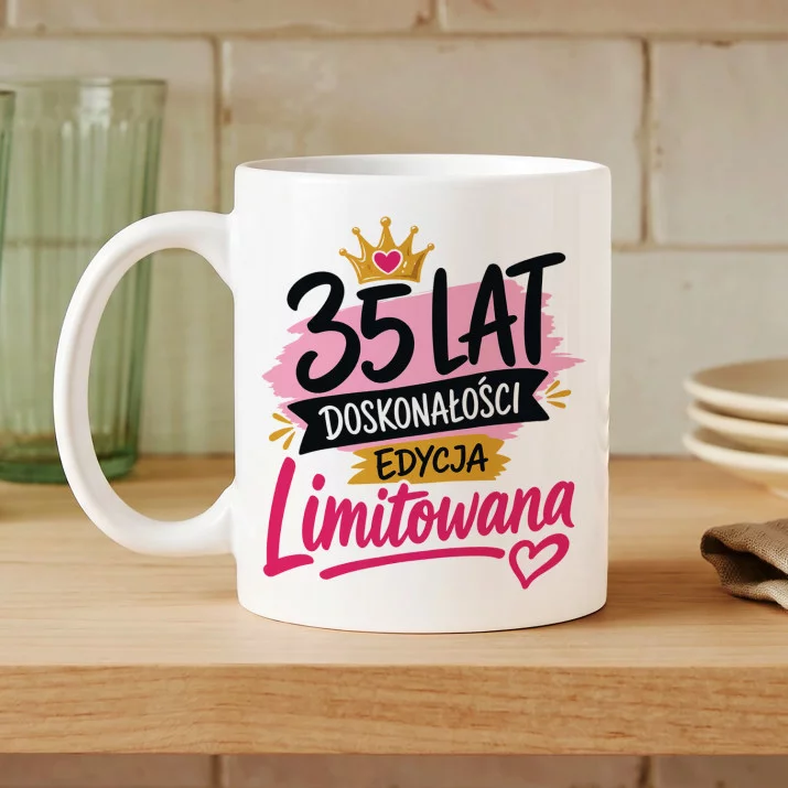 Kubek Z Nadrukiem Dla 35 Latki Prezent Na 35 Urodziny Dla Kobiety: Limitowana Doskonałość Kubek Z Nadrukiem Dla 35 Latki Prezent Na 35 Urodziny Dla Kobiety: Limitowana Doskonałość