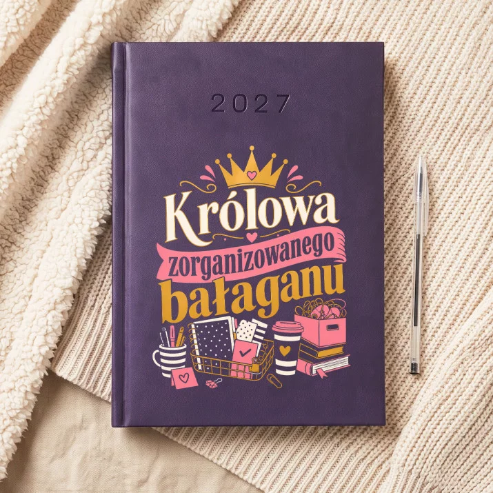Kalendarz Książkowy A5 2027 Na Parapetówkę Prezent Dla Kobiety: Sarkastyczne Królestwo Kalendarz Książkowy A5 2027 Na Parapetówkę Prezent Dla Kobiety: Sarkastyczne Królestwo