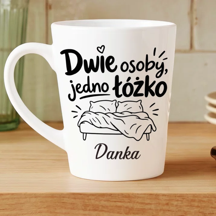 Kubek Personalizowany Dla Kobiety W Ciąży Prezent Na Dzień Mamy Dla Kobiety: Dwie Osoby, Jedno Łóżko