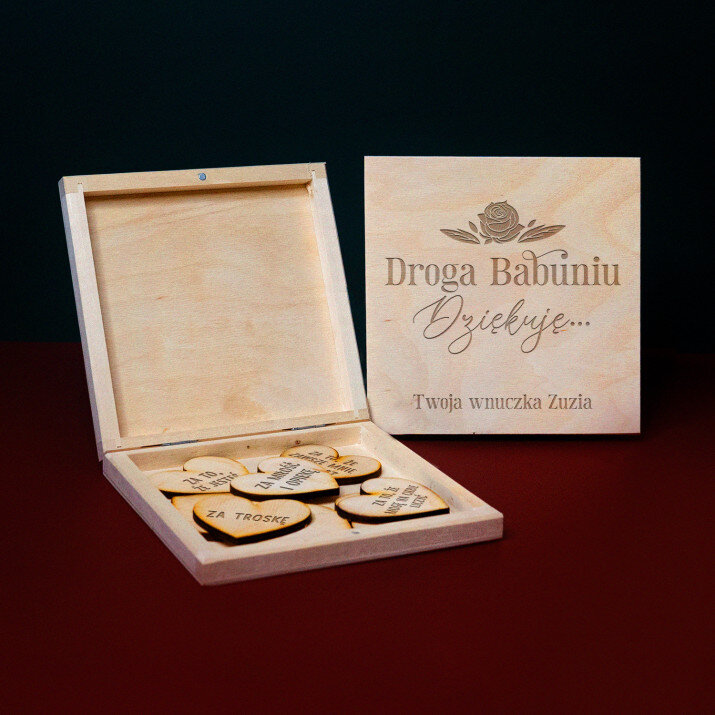 Droga babciu dziękuję - Pudełko z drewnianymi serduszkami