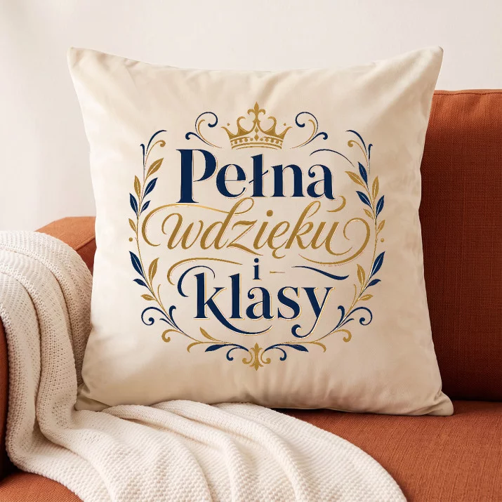 Poduszka Dekoracyjna Dla Niej Prezent Na Walentynki Dla Kobiety: Monogramowa Elegancja Poduszka Dekoracyjna Dla Niej Prezent Na Walentynki Dla Kobiety: Monogramowa Elegancja