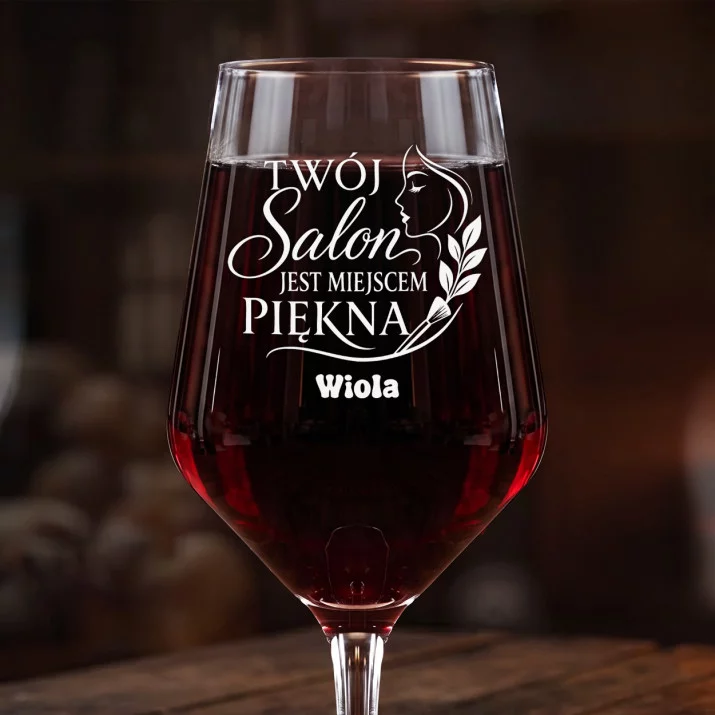 Mega Kieliszek Do Wina z Grawerem Na Otwarcie Salonu Kosmetycznego Prezent Dla Kobiety: Salon Miejscem Piękna Mega Kieliszek Do Wina z Grawerem Na Otwarcie Salonu Kosmetycznego Prezent Dla Kobiety: Salon Miejscem Piękna