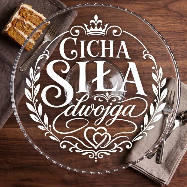 Patera Na Ciasto Na 15 Rocznicę Ślubu Prezent Dla Pary: Emblemat Miłości