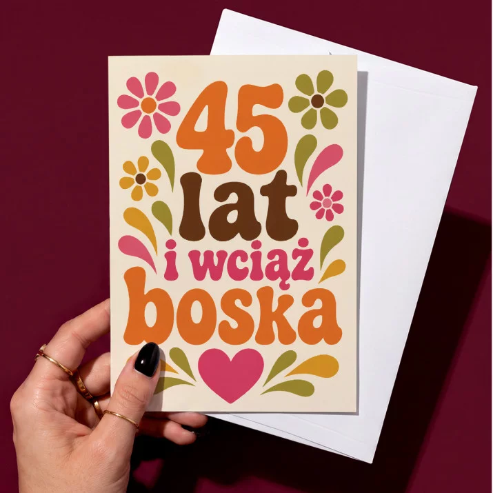 Kartka z Życzeniami Na 45 Urodziny Dla 45 Latki Kobiety: Boska W Stylu Retro