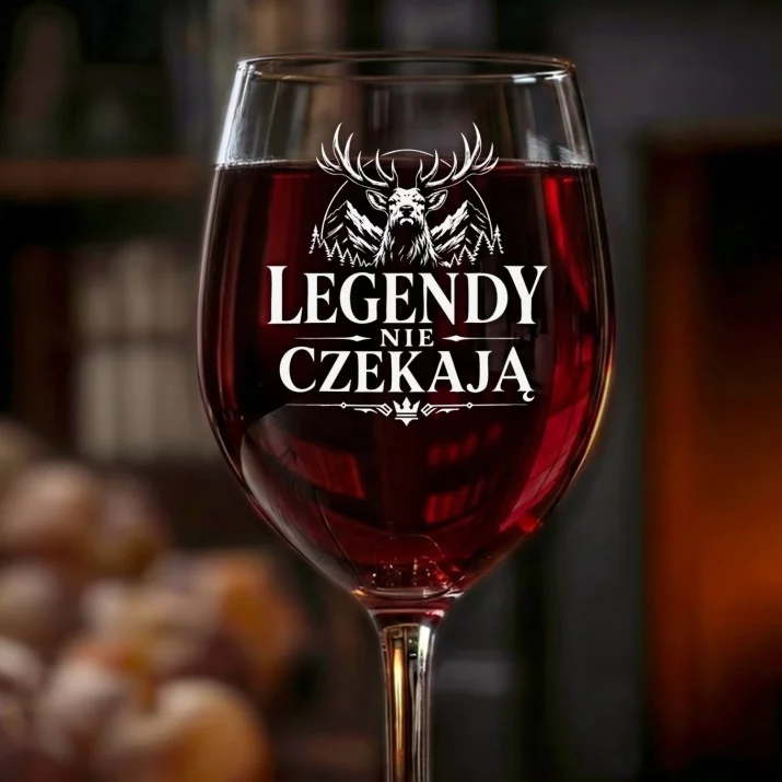 Kieliszek Do Wina Na Boże Narodzenie Prezent Dla Mężczyzny: Legendy Nie Czekają Kieliszek Do Wina Na Boże Narodzenie Prezent Dla Mężczyzny: Legendy Nie Czekają