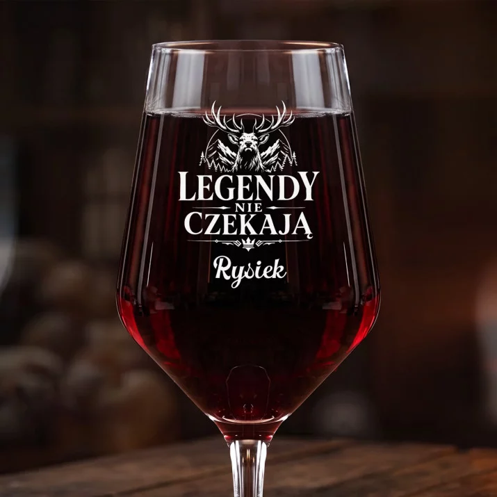 Mega Kieliszek Do Wina z Grawerem Na Boże Narodzenie Prezent Dla Mężczyzny: Legendy Nie Czekają Mega Kieliszek Do Wina z Grawerem Na Boże Narodzenie Prezent Dla Mężczyzny: Legendy Nie Czekają