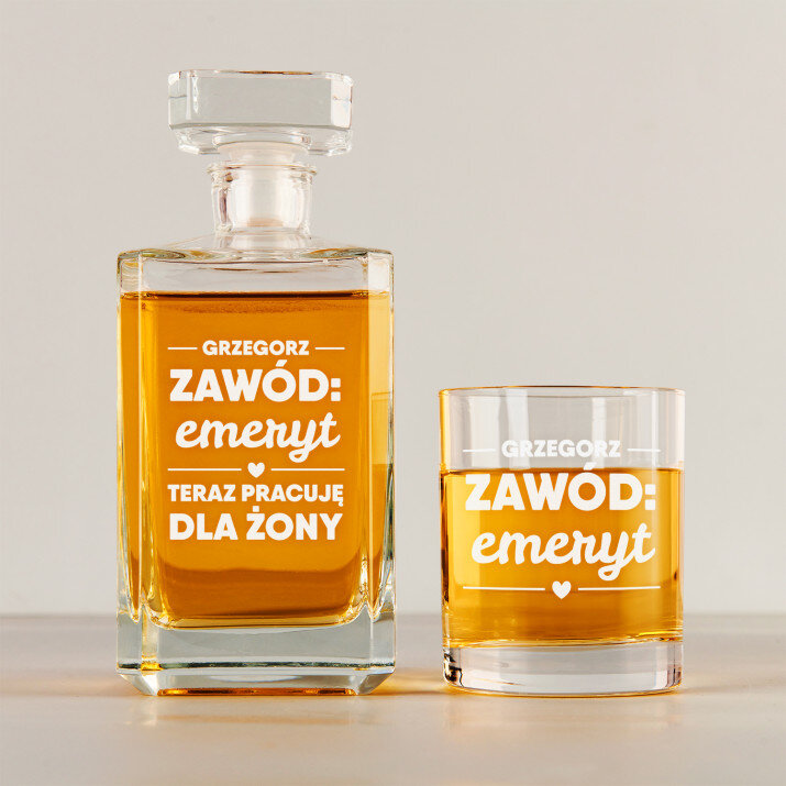emeryt - nic nie muszę - Zestaw Grawerowana Karafka 0,7 i Szklanki Do Whisky emeryt - nic nie muszę - Zestaw Grawerowana Karafka 0,7 i Szklanki Do Whisky