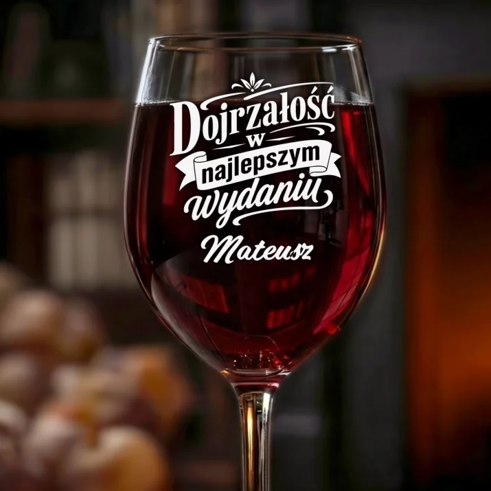 Kieliszek Do Wina z Grawerem Dla 40 Latka Prezent Na 40 Urodziny Dla Mężczyzny: Dojrzałość W Najlepszym