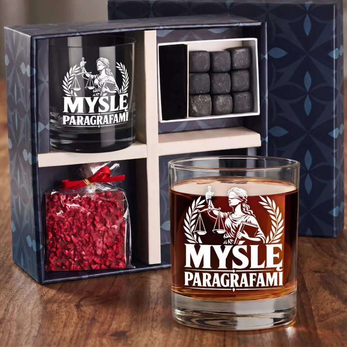 Zestaw Prezentowy Whisky Dla Studenta Prawa Dla Mężczyzny: Myślę Paragrafami Zestaw Prezentowy Whisky Dla Studenta Prawa Dla Mężczyzny: Myślę Paragrafami