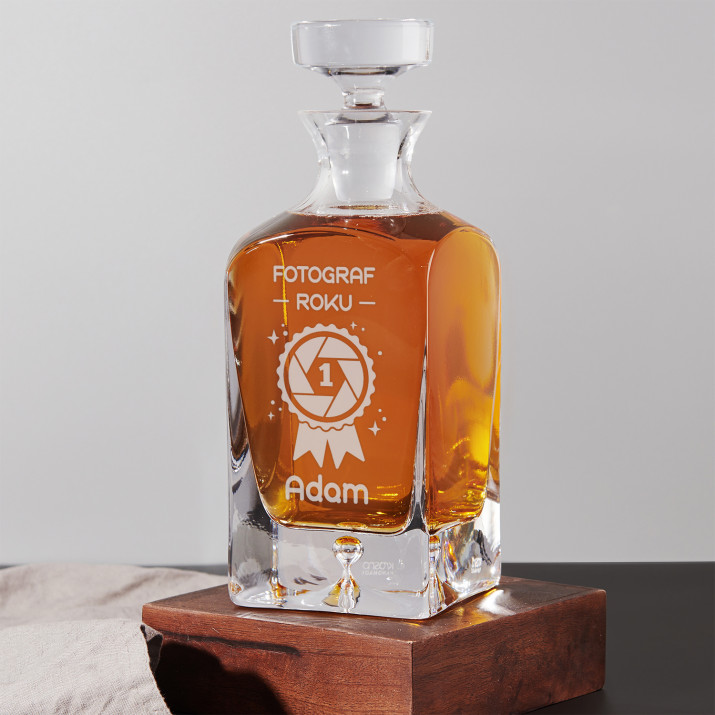 Fotograf roku - grawerowana karafka do whisky