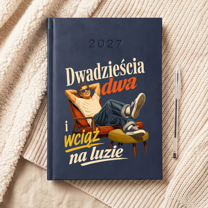 Kalendarz Książkowy A5 2027 Dla 22 Latka Prezent Na 20 Urodziny Dla Mężczyzny: Młodzieńczy Luz Kalendarz Książkowy A5 2027 Dla 22 Latka Prezent Na 20 Urodziny Dla Mężczyzny: Młodzieńczy Luz