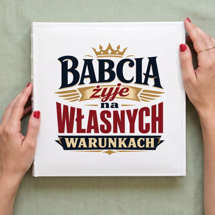 Album Na Zdjęcia Tradycyjny Dla Babci Prezent Na Dzień Babci Dla Kobiety: Manifest Niezależnej