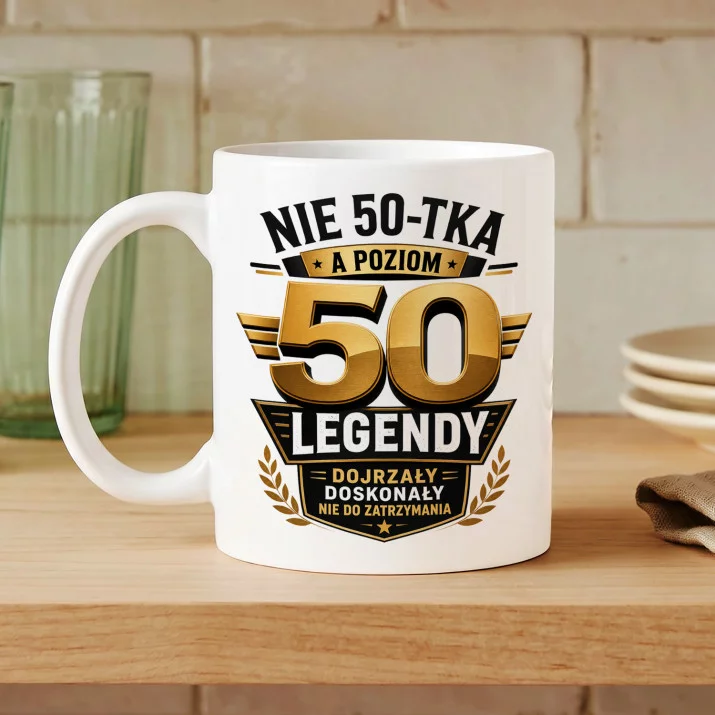 Kubek Z Nadrukiem Na 50 Urodziny Prezent Dla Mężczyzny: Poziom 50 Legendy Kubek Z Nadrukiem Na 50 Urodziny Prezent Dla Mężczyzny: Poziom 50 Legendy