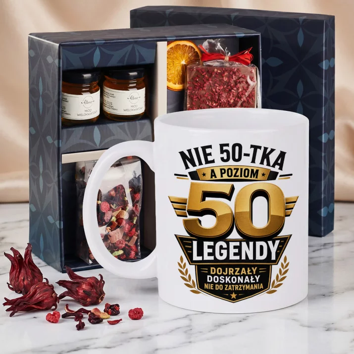 Zestaw Prezenowy Z Kubkiem Na 50 Urodziny: Poziom 50 Legendy Zestaw Prezenowy Z Kubkiem Na 50 Urodziny: Poziom 50 Legendy