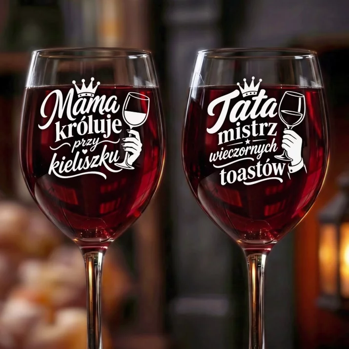 Dwa Kieliszki Do Wina Na Dzień Mamy i Taty Prezent Dla Rodziców Pary: Toast Dla Rodziców Dwa Kieliszki Do Wina Na Dzień Mamy i Taty Prezent Dla Rodziców Pary: Toast Dla Rodziców