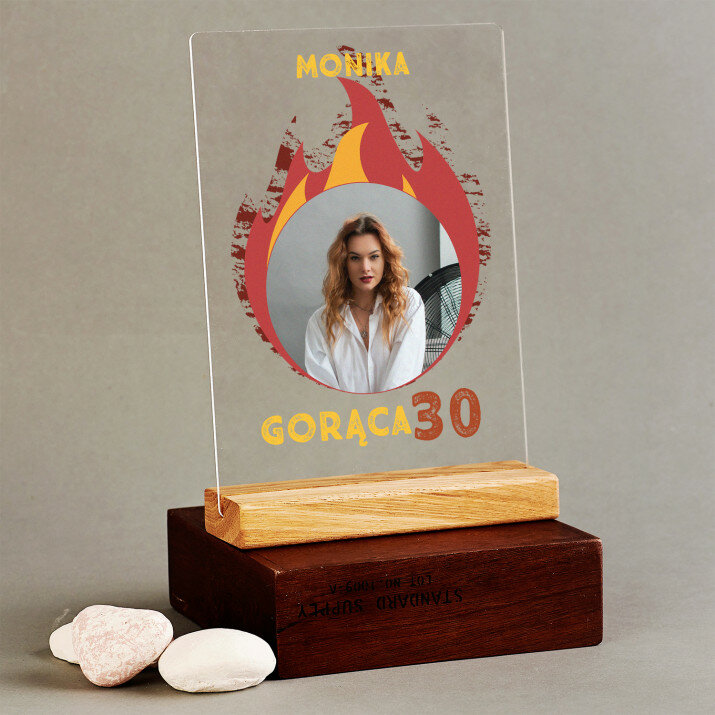 Gorąca 30 - Wydruk na szkle akrylowym z podstawką