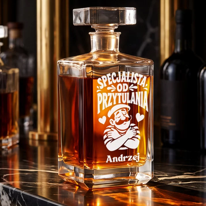 Karafka Do Whisky z Grawerem Na Walentynki Prezent Na Rocznicę Dla Mężczyzny: Specjalista Od