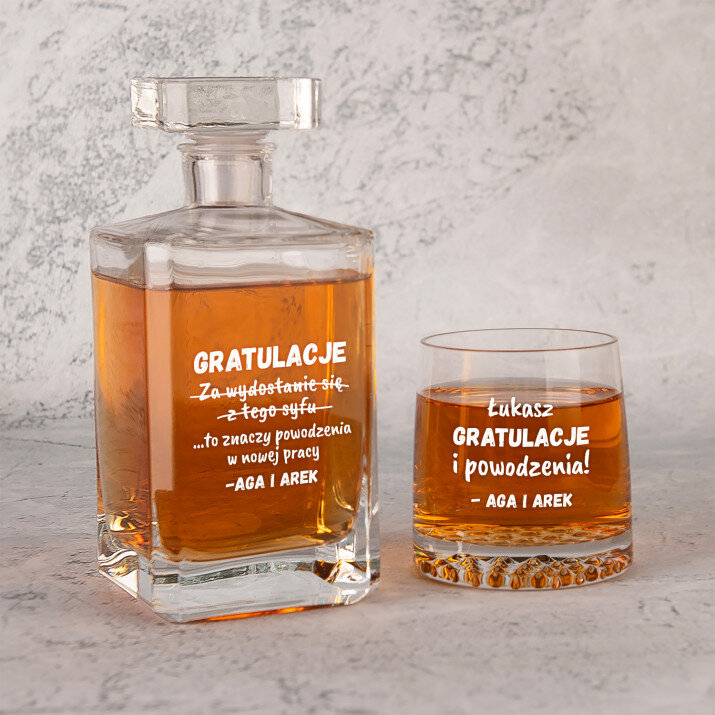 Gratulacje i powodzenia - Grawerowana karafka do whisky 0,7l Gratulacje i powodzenia - Grawerowana karafka do whisky 0,7l