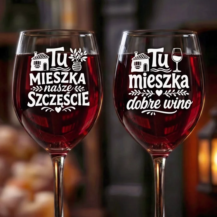 Dwa Kieliszki Do Wina Na Parapetówkę Prezent Dla Pary: Para Na Parapetówkę Dwa Kieliszki Do Wina Na Parapetówkę Prezent Dla Pary: Para Na Parapetówkę