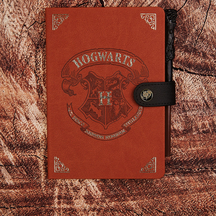 Harry Potter Notes A5 z długopisem różdżką