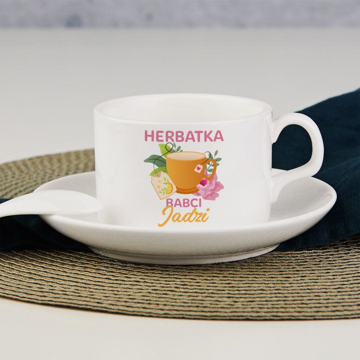 Herbatka babci 2 - Filiżanka ze spodkiem