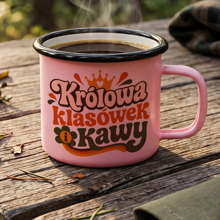 Kubek Emaliowany Dla Nauczycielki Prezent Na Dzień Nauczyciela Dla Kobiety: Szkolny Klimat Lat 70 Kubek Emaliowany Dla Nauczycielki Prezent Na Dzień Nauczyciela Dla Kobiety: Szkolny Klimat Lat 70