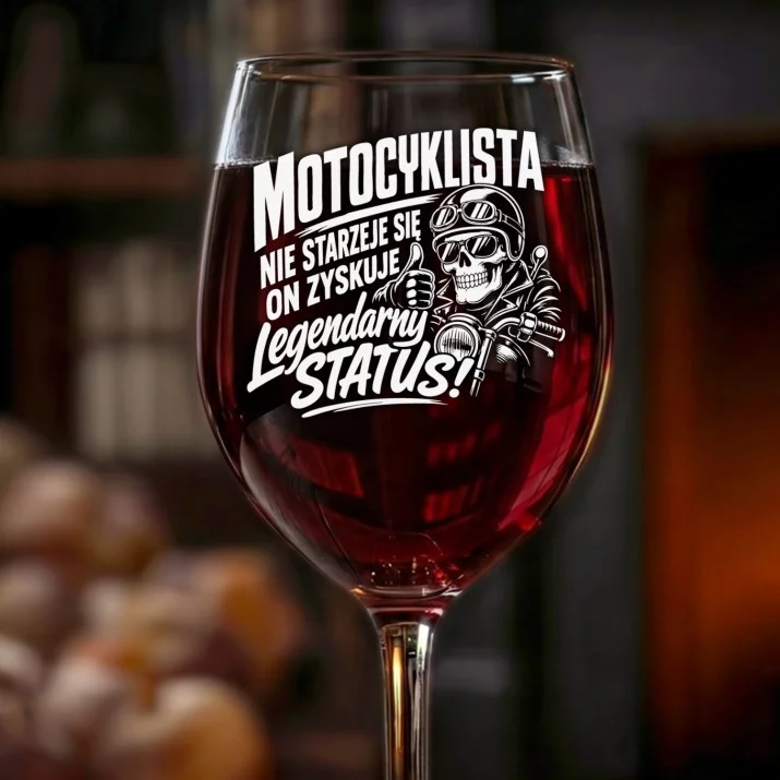 Kieliszek Do Wina Dla Fana Motocykli Prezent Dla Mężczyzny: Legendarny Motocyklista Grawer