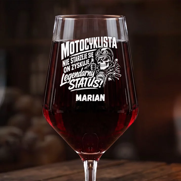 Mega Kieliszek Do Wina z Grawerem Dla Fana Motocykli Prezent Dla Mężczyzny: Legendarny Motocyklista Mega Kieliszek Do Wina z Grawerem Dla Fana Motocykli Prezent Dla Mężczyzny: Legendarny Motocyklista