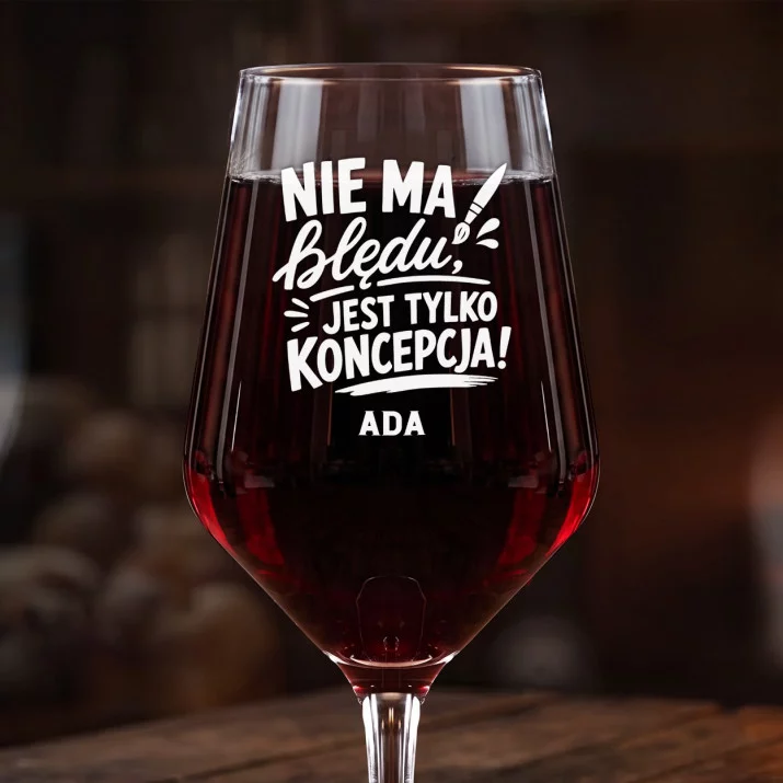 Mega Kieliszek Do Wina z Grawerem Dla Artystki Prezent Dla Kobiety: Nie Ma Błędu Mega Kieliszek Do Wina z Grawerem Dla Artystki Prezent Dla Kobiety: Nie Ma Błędu