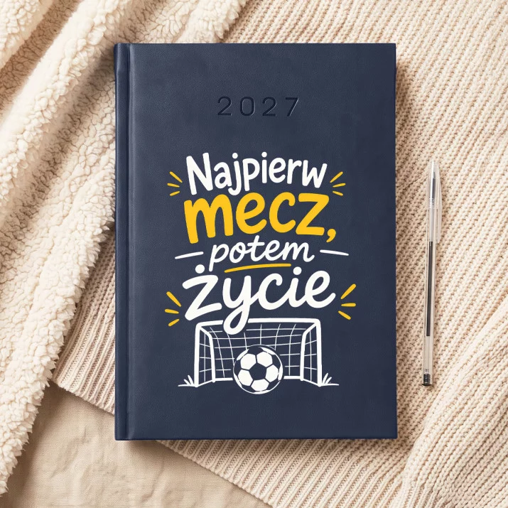 Kalendarz Książkowy A5 2027 Dla Fana Piłki Nożnej Prezent Dla Mężczyzny: Piłkarska Codzienność Kalendarz Książkowy A5 2027 Dla Fana Piłki Nożnej Prezent Dla Mężczyzny: Piłkarska Codzienność