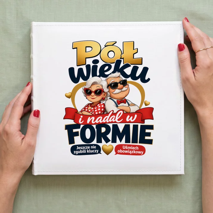 Album Na Zdjęcia Tradycyjny Na 50 Lecie Ślubu Prezent Dla Pary: Złota Para W Formie