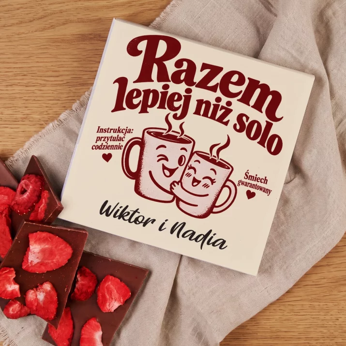 Czekolada z Truskawkami Na Święta Prezent Dla Pary: Razem Lepiej Niż Solo Czekolada z Truskawkami Na Święta Prezent Dla Pary: Razem Lepiej Niż Solo