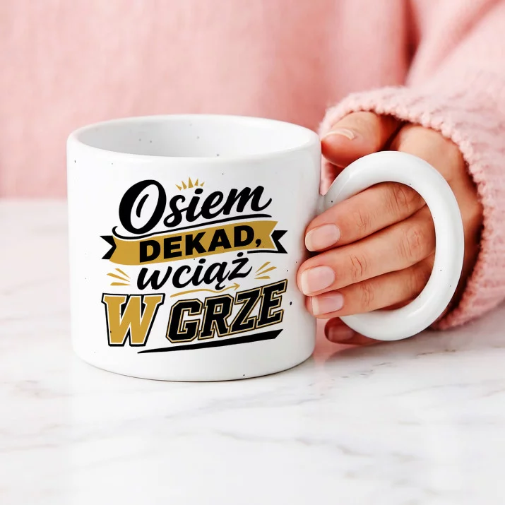 Kubek Z Okrągłym Uchem Na 80 Urodziny Prezent Dla 80 Latka Mężczyzny: Dżentelmen W Formie