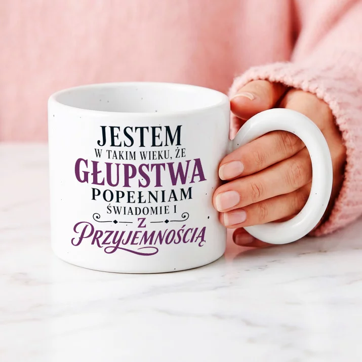 Kubek Z Okrągłym Uchem Dla Kobiety Prezent Dla Kobiety: Głupstwa Z Pełną Kubek Z Okrągłym Uchem Dla Kobiety Prezent Dla Kobiety: Głupstwa Z Pełną