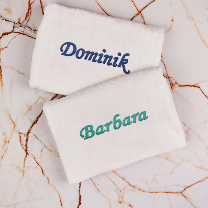 Imiona - zestaw dwóch ręczników z haftem