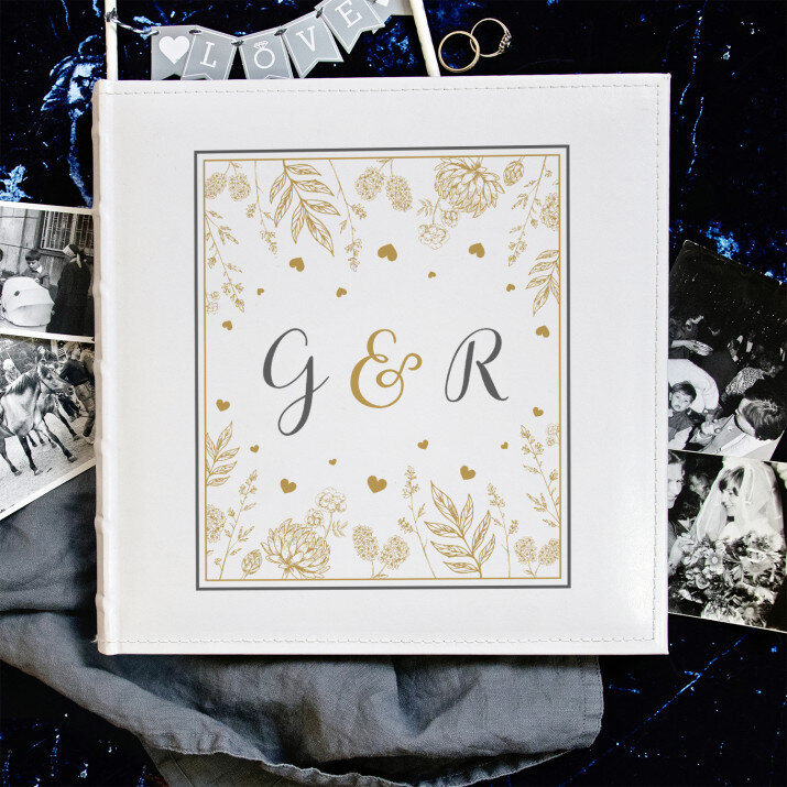 Inicjały kwiaty - Personalizowany Album na zdjęcia Inicjały kwiaty - Personalizowany Album na zdjęcia