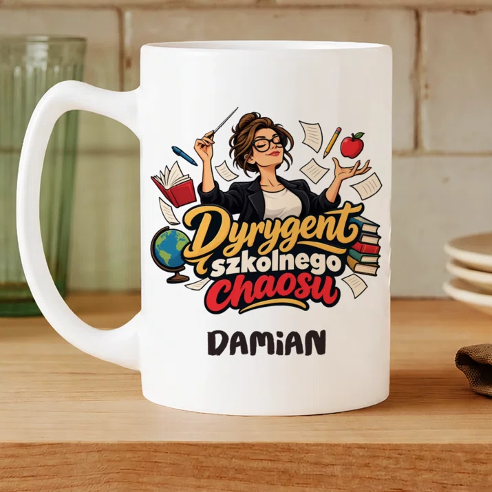 Kubek Personalizowany Dla Wychowawcy Prezent Na Dzień Nauczyciela Dla Mężczyzny: Dyrygent Szkolnego Chaosu Kubek Personalizowany Dla Wychowawcy Prezent Na Dzień Nauczyciela Dla Mężczyzny: Dyrygent Szkolnego Chaosu